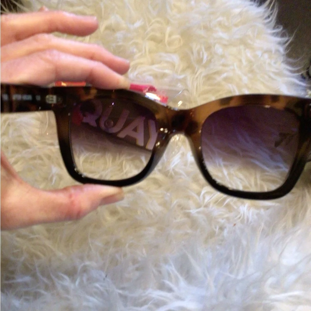 NEW! Quay After hours two tone sunglasses